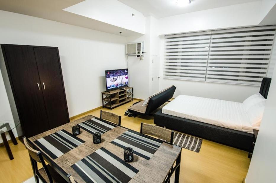 Prime Avant Bgc Location Apartments By Ph Staycation Manila Exteriér fotografie