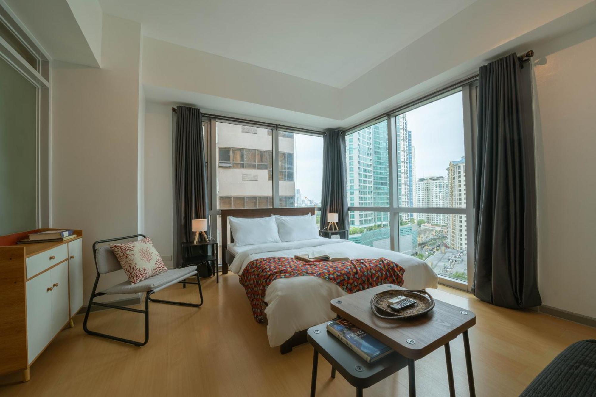 Prime Avant Bgc Location Apartments By Ph Staycation Manila Exteriér fotografie