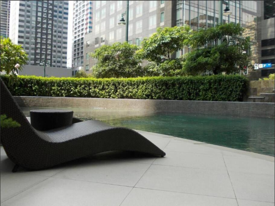 Prime Avant Bgc Location Apartments By Ph Staycation Manila Exteriér fotografie